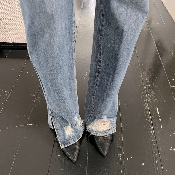 Never worn PLT Long jeans. Split hem. Distressed hem. Size 6. - Picture 3 of 6